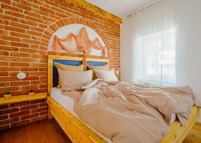 Azur - Experience The Adriatic Pensiune 4*