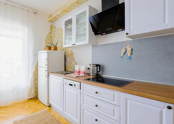 Azur - Experience The Adriatic Pensiune